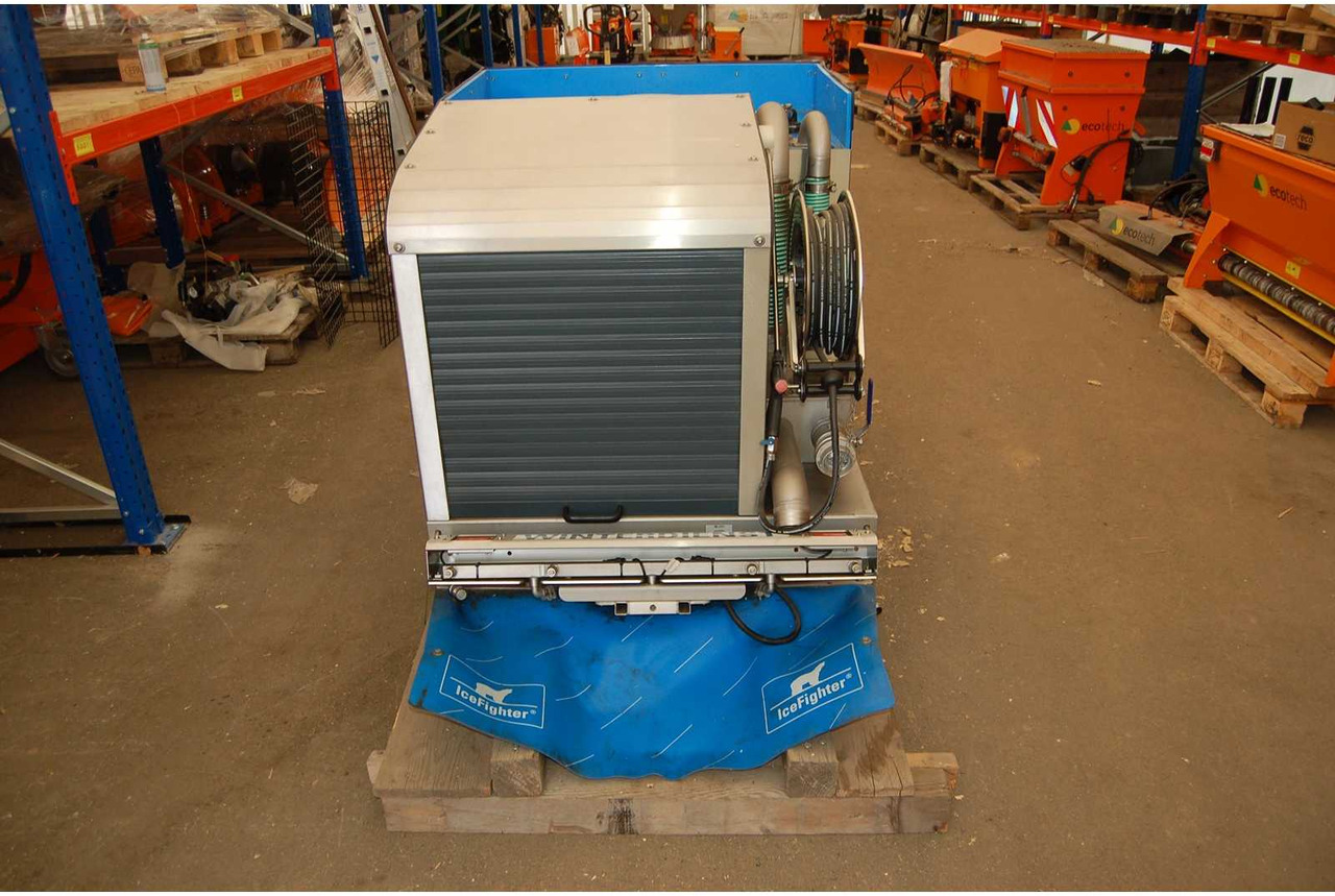 Ecotech XF4-4RZP - Posipalnik peska/ Soli: slika 2 Ecotech XF4-4RZP - Posipalnik peska/ Soli: slika 2