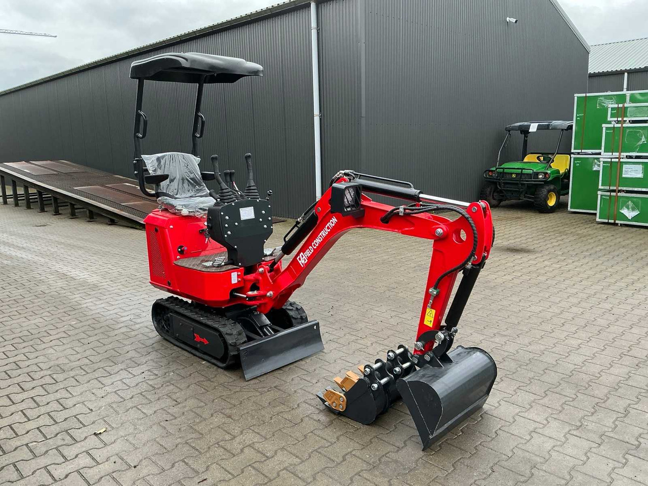 FIELD CONSTRUCTION HFT12 MINI EXCAVATOR - Mini bager: slika 2 FIELD CONSTRUCTION HFT12 MINI EXCAVATOR - Mini bager: slika 2