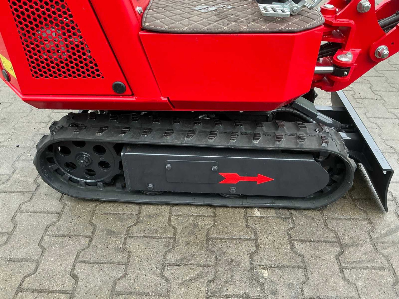 FIELD CONSTRUCTION HFT12 MINI EXCAVATOR - Mini bager: slika 5 FIELD CONSTRUCTION HFT12 MINI EXCAVATOR - Mini bager: slika 5