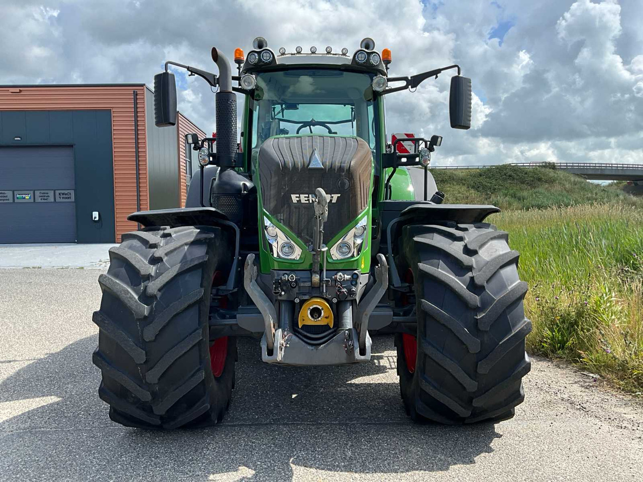Fendt 828 Vario S4 Profi Plus - Traktor: slika 3 Fendt 828 Vario S4 Profi Plus - Traktor: slika 3
