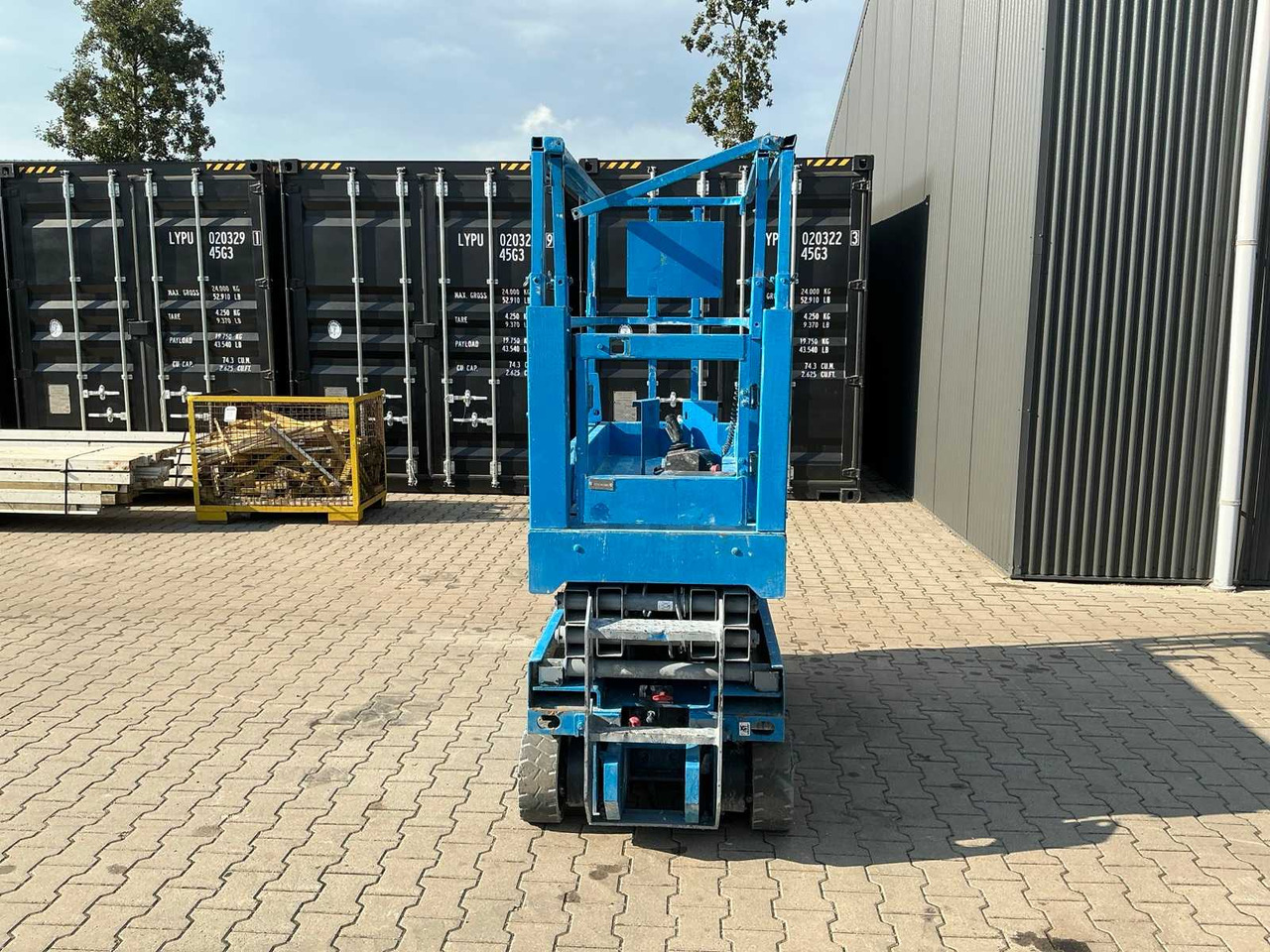Dvižna ploščad GENIE GS-1532 SCISSOR LIFT: slika 6