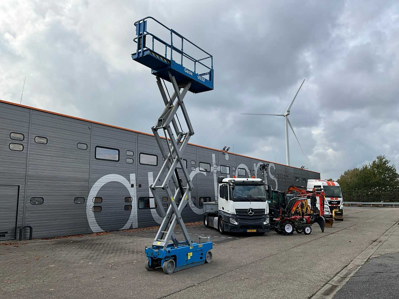 Genie GS-2032 - Dvižna ploščad: slika 2 Genie GS-2032 - Dvižna ploščad: slika 2