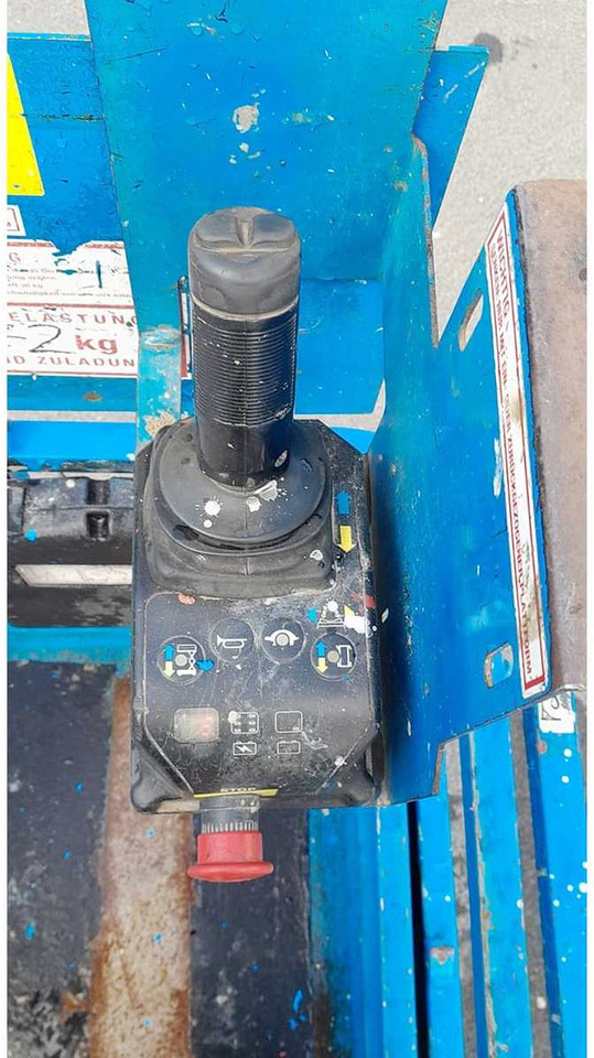 Genie GS1530 - Dvižna ploščad: slika 2 Genie GS1530 - Dvižna ploščad: slika 2