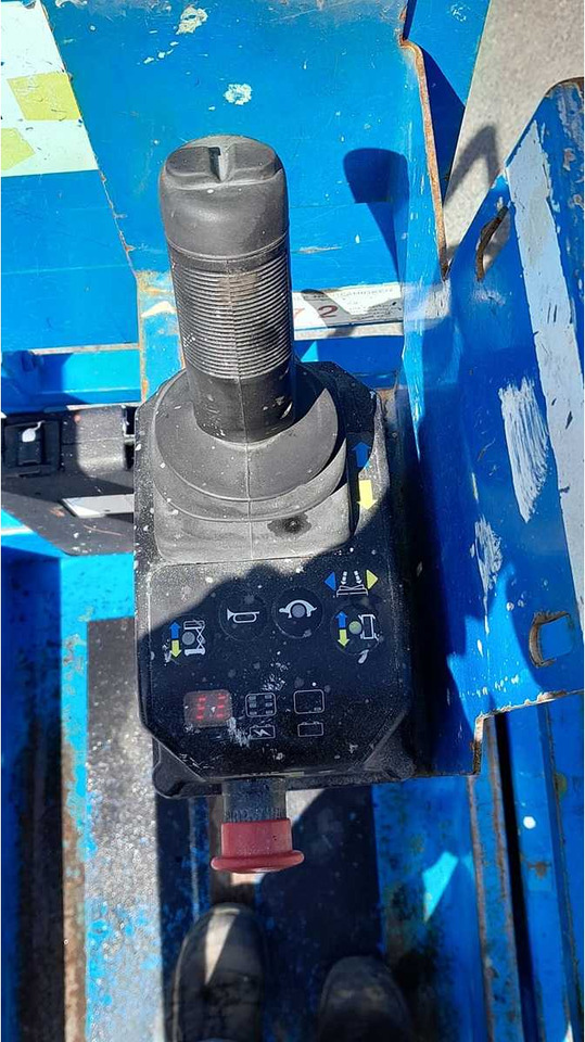 Genie GS1530 - Dvižna ploščad: slika 2 Genie GS1530 - Dvižna ploščad: slika 2