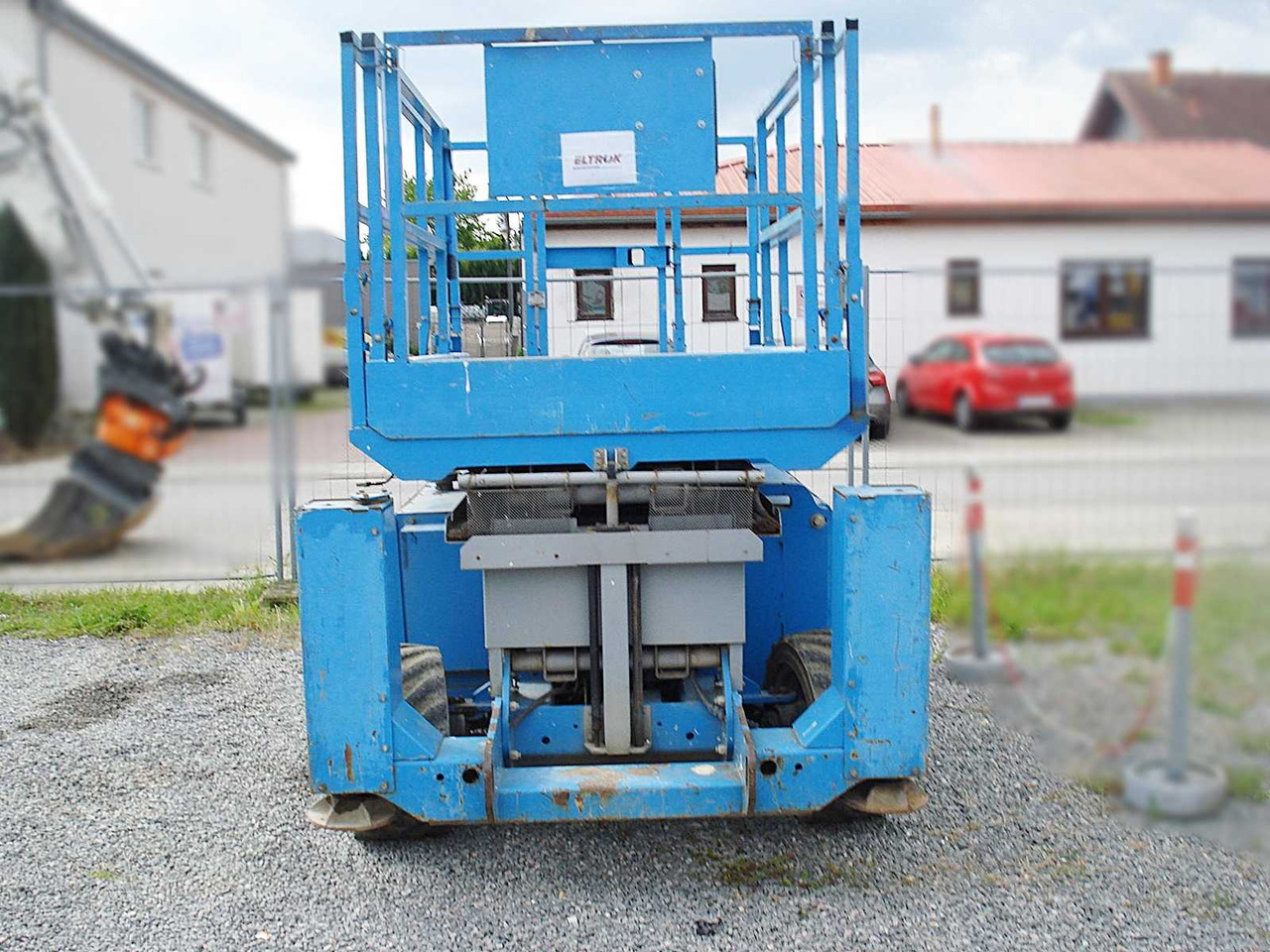 Genie GS3268 - Dvižna ploščad: slika 2 Genie GS3268 - Dvižna ploščad: slika 2