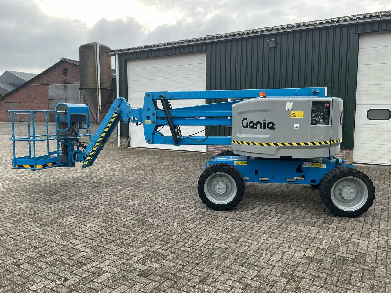 Genie Z-45/25J - Dvižna ploščad: slika 5 Genie Z-45/25J - Dvižna ploščad: slika 5