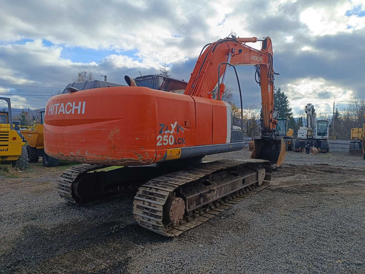 HITACHI - 2010 - ZX250LCN-3 - TRACKED EXCAVATOR - Bager: slika 3 HITACHI - 2010 - ZX250LCN-3 - TRACKED EXCAVATOR - Bager: slika 3