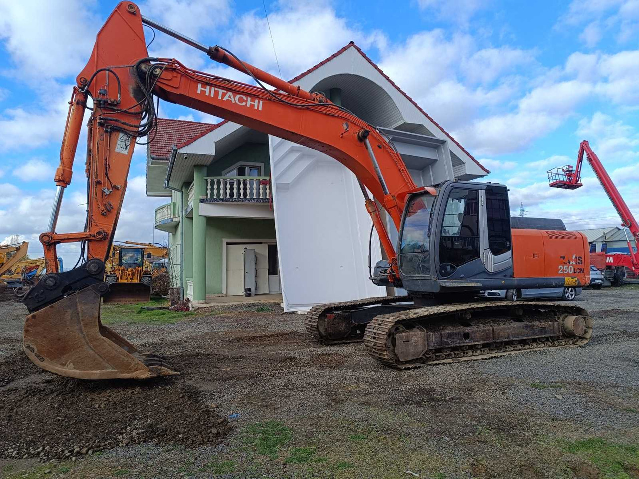 HITACHI - 2010 - ZX250LCN-3 - TRACKED EXCAVATOR - Bager: slika 4 HITACHI - 2010 - ZX250LCN-3 - TRACKED EXCAVATOR - Bager: slika 4