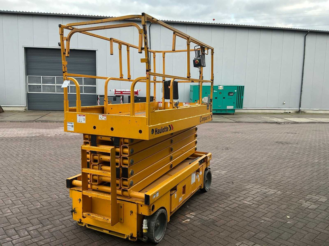 Haulotte Compact 14 - Dvižna ploščad: slika 4 Haulotte Compact 14 - Dvižna ploščad: slika 4