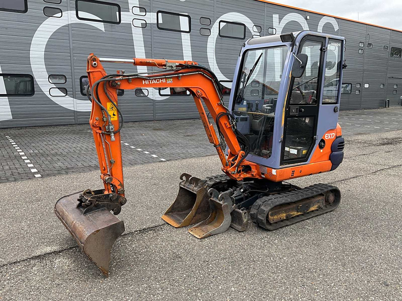 Hitachi EX17-2 - Mini bager: slika 1 Hitachi EX17-2 - Mini bager: slika 1