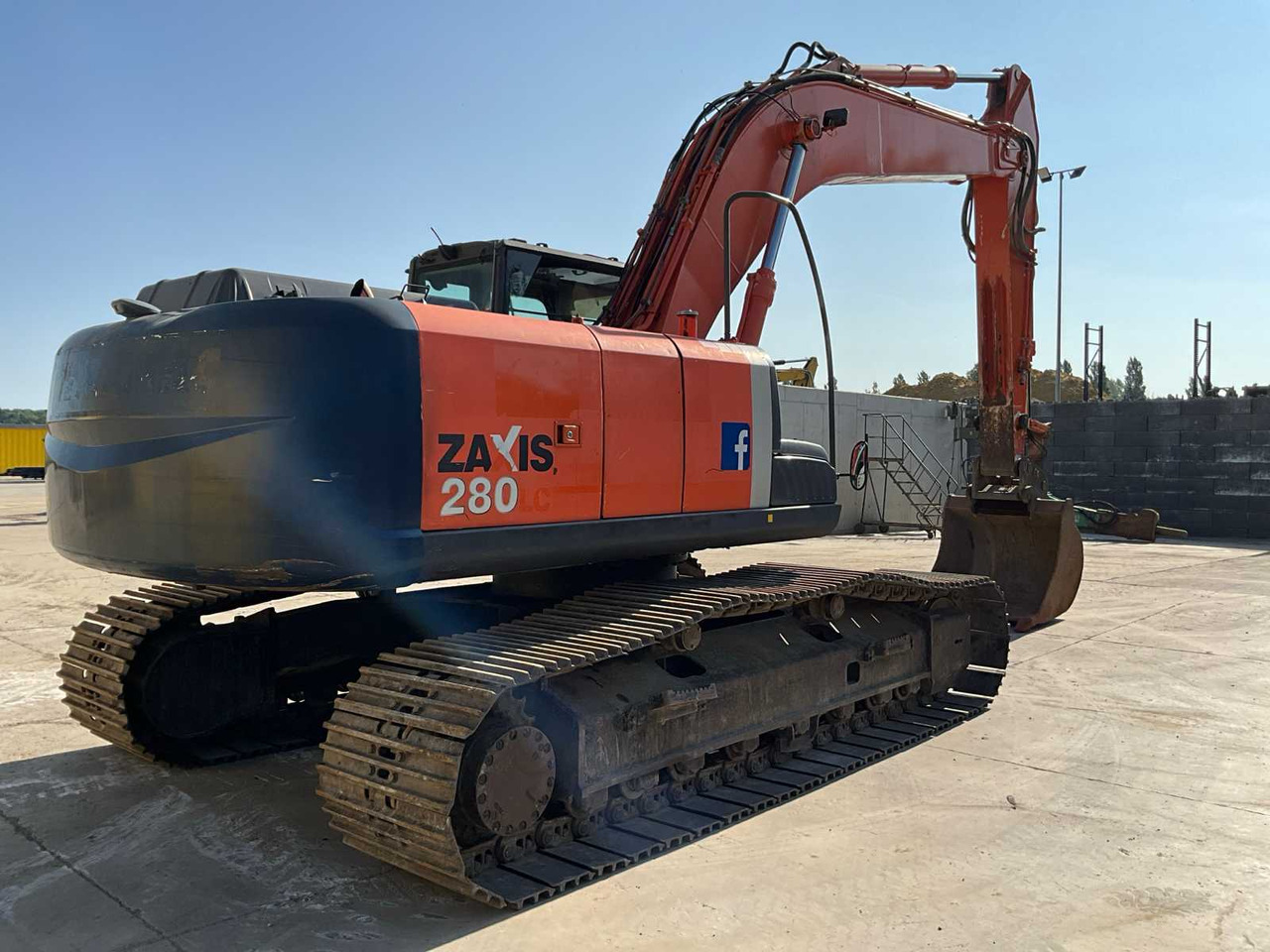 Hitachi ZX 280LC-3 - Bager goseničar: slika 4 Hitachi ZX 280LC-3 - Bager goseničar: slika 4