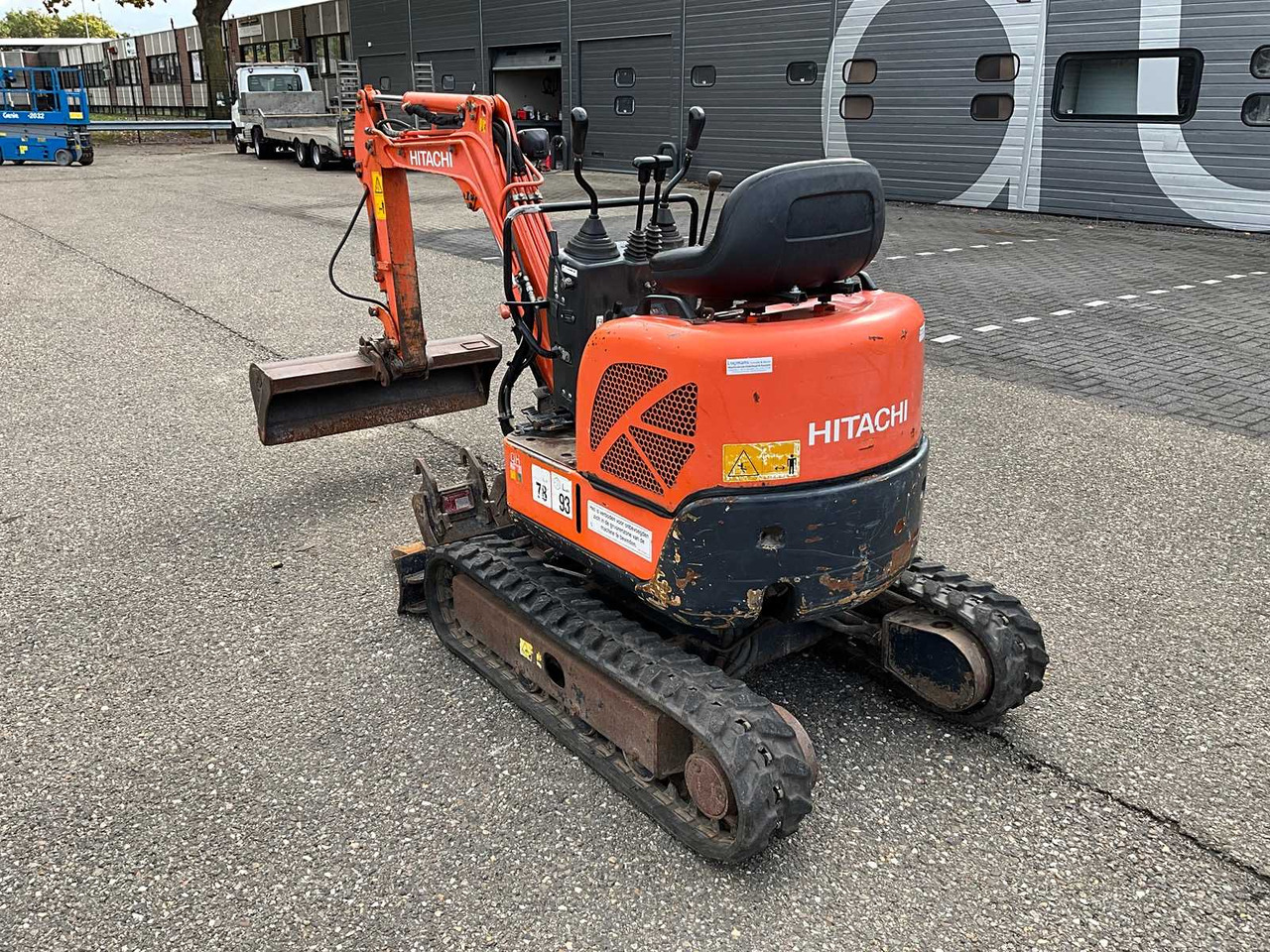 Hitachi ZX10U-2 - Mini bager: slika 3 Hitachi ZX10U-2 - Mini bager: slika 3