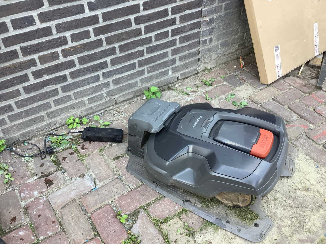 Husqvarna 310 - Vrtna kosilnica: slika 3 Husqvarna 310 - Vrtna kosilnica: slika 3