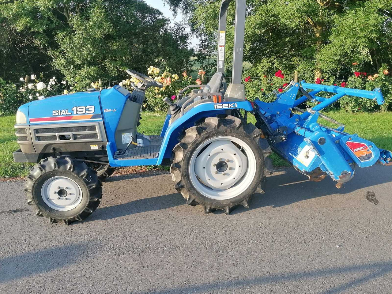 Iseki SIAL TF193 - Mini traktor: slika 1 Iseki SIAL TF193 - Mini traktor: slika 1