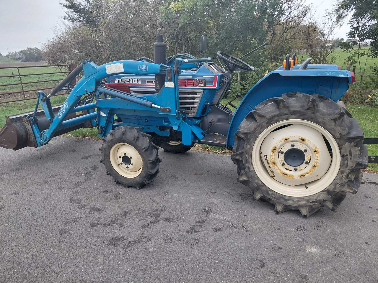 Iseki TL1201 - Mini traktor: slika 5 Iseki TL1201 - Mini traktor: slika 5