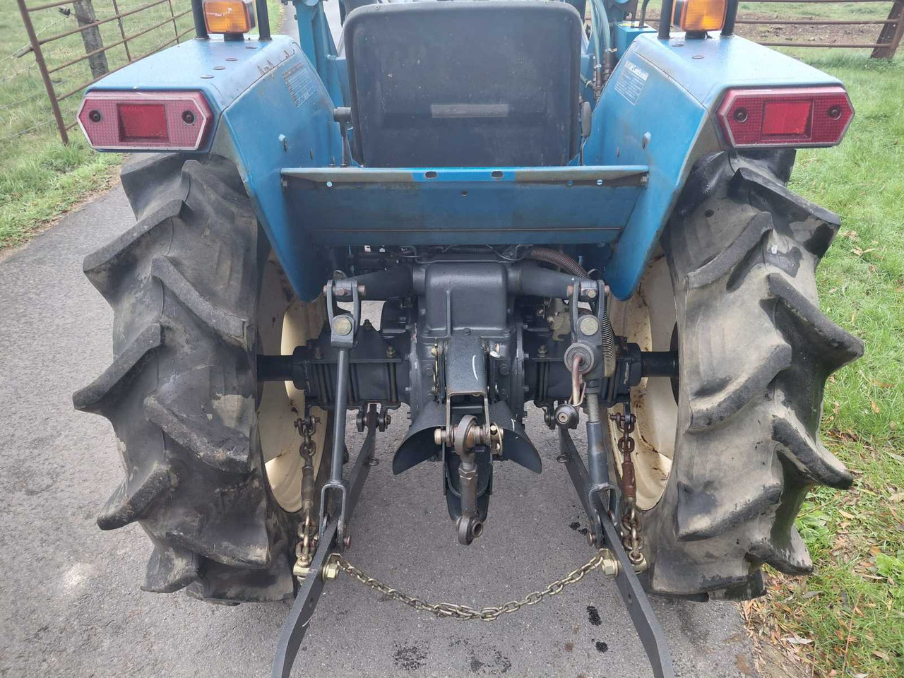 Iseki TL1201 - Mini traktor: slika 4 Iseki TL1201 - Mini traktor: slika 4