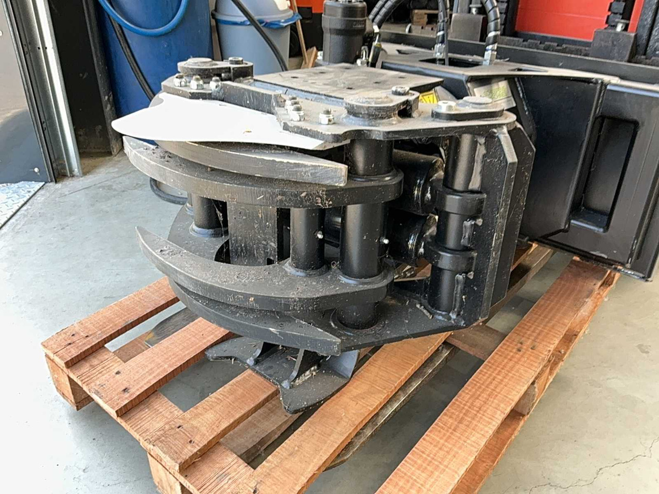 JAK-Metalli 200 R - Žlica za bager: slika 4 JAK-Metalli 200 R - Žlica za bager: slika 4