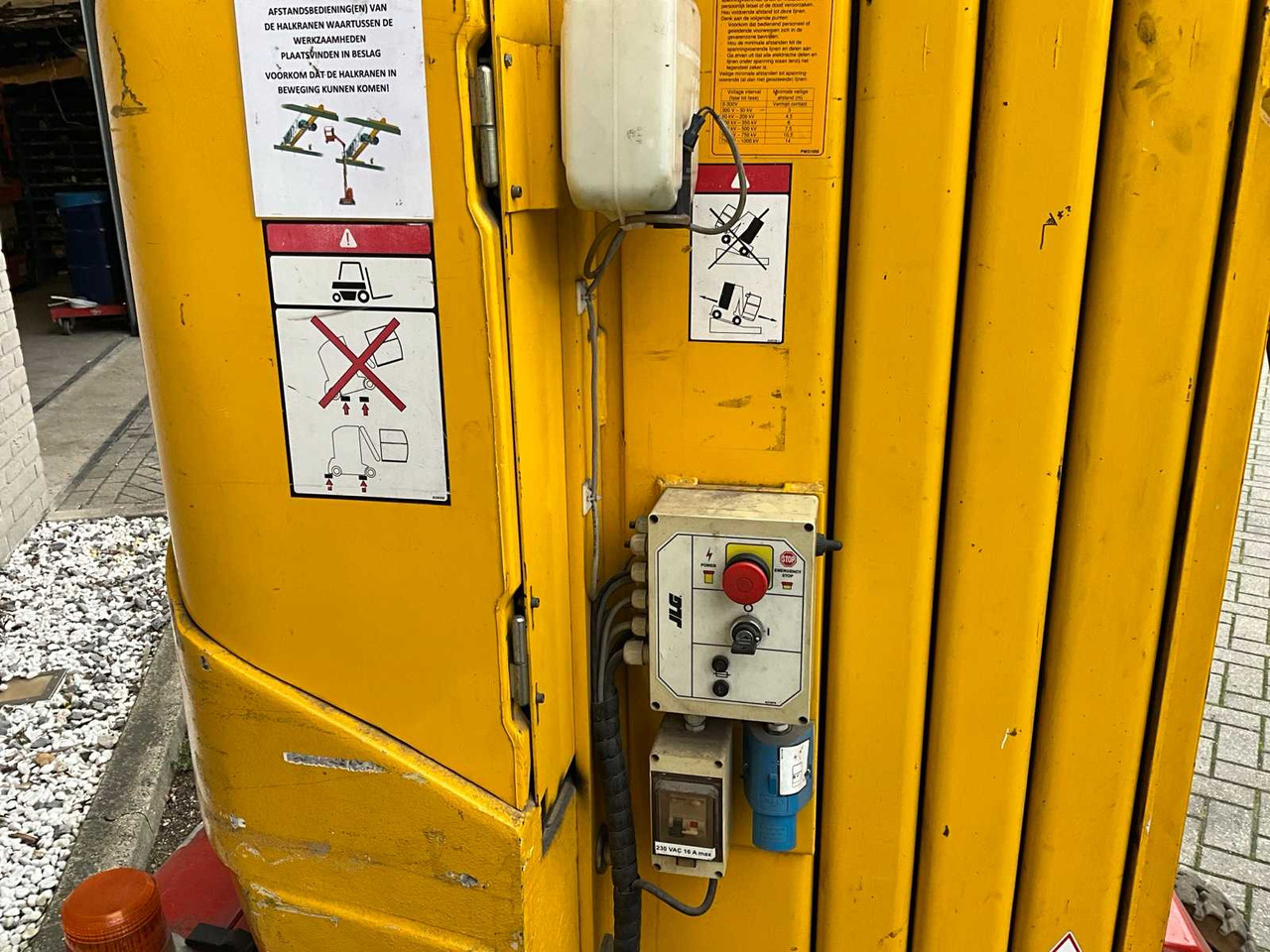 JGL - T1100A - AERIAL PLATFORM - Dvižna ploščad: slika 5 JGL - T1100A - AERIAL PLATFORM - Dvižna ploščad: slika 5