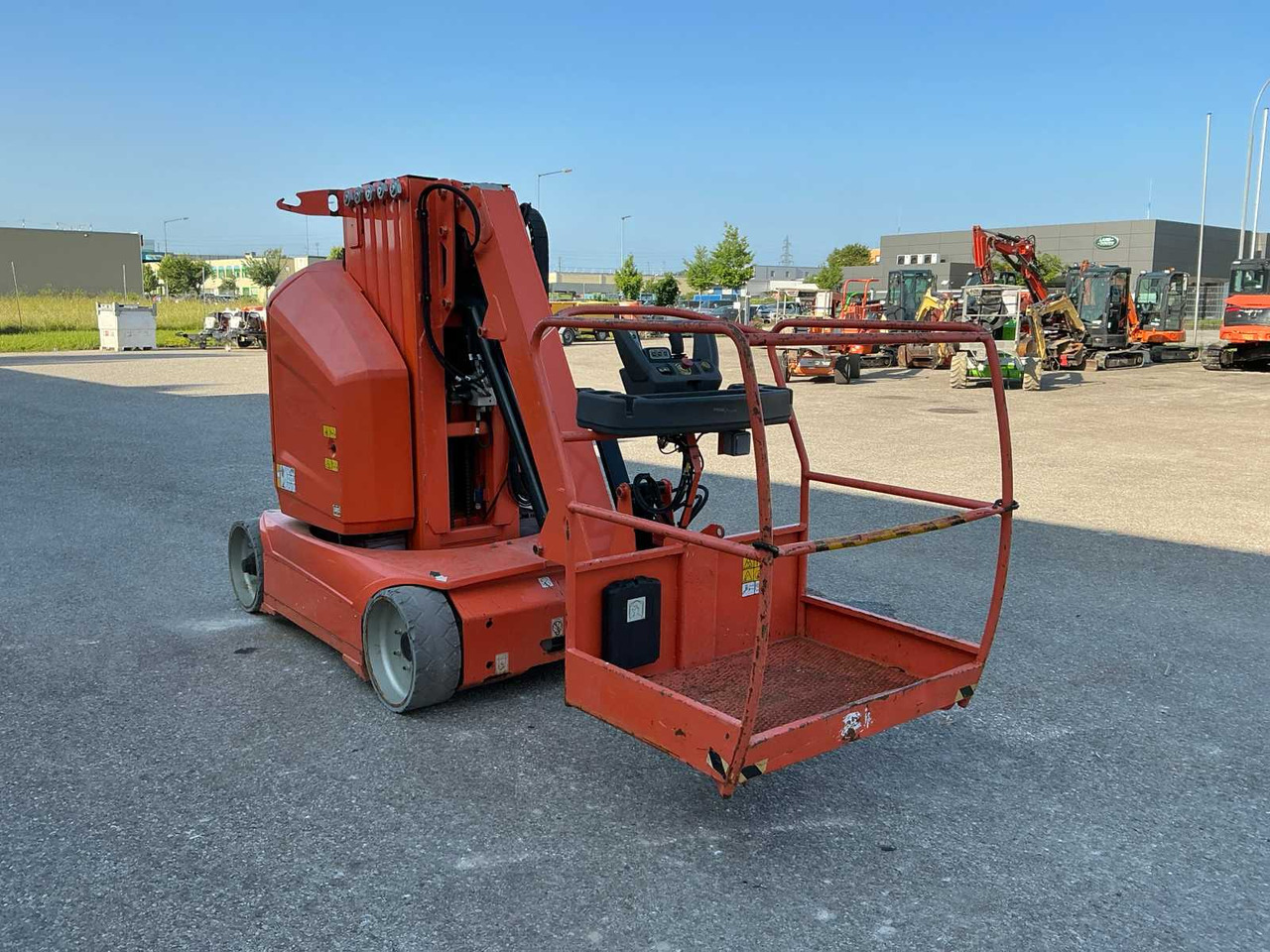 JLG Toucan 12E - Dvižna ploščad: slika 3 JLG Toucan 12E - Dvižna ploščad: slika 3