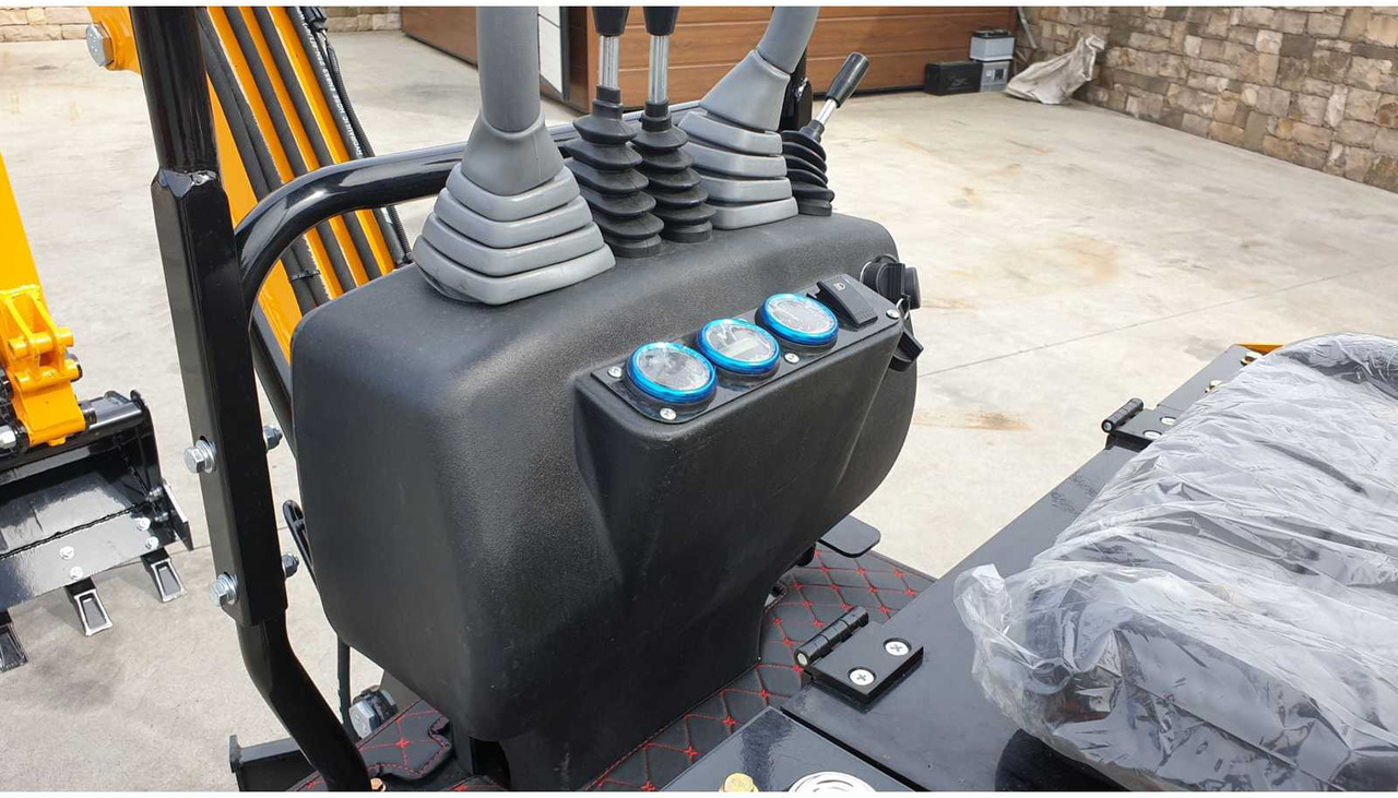 JPC HT12 MINI EXCAVATOR - Mini bager: slika 2 JPC HT12 MINI EXCAVATOR - Mini bager: slika 2