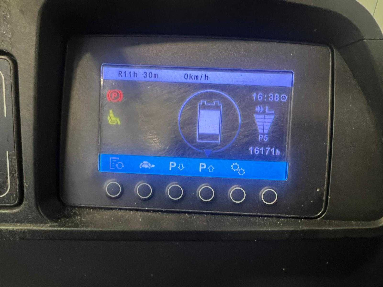 JUNGHEINRICH - EFG425K - FORKLIFT - TRIPLEX - FREE-LIFT - Viličar: slika 5 JUNGHEINRICH - EFG425K - FORKLIFT - TRIPLEX - FREE-LIFT - Viličar: slika 5