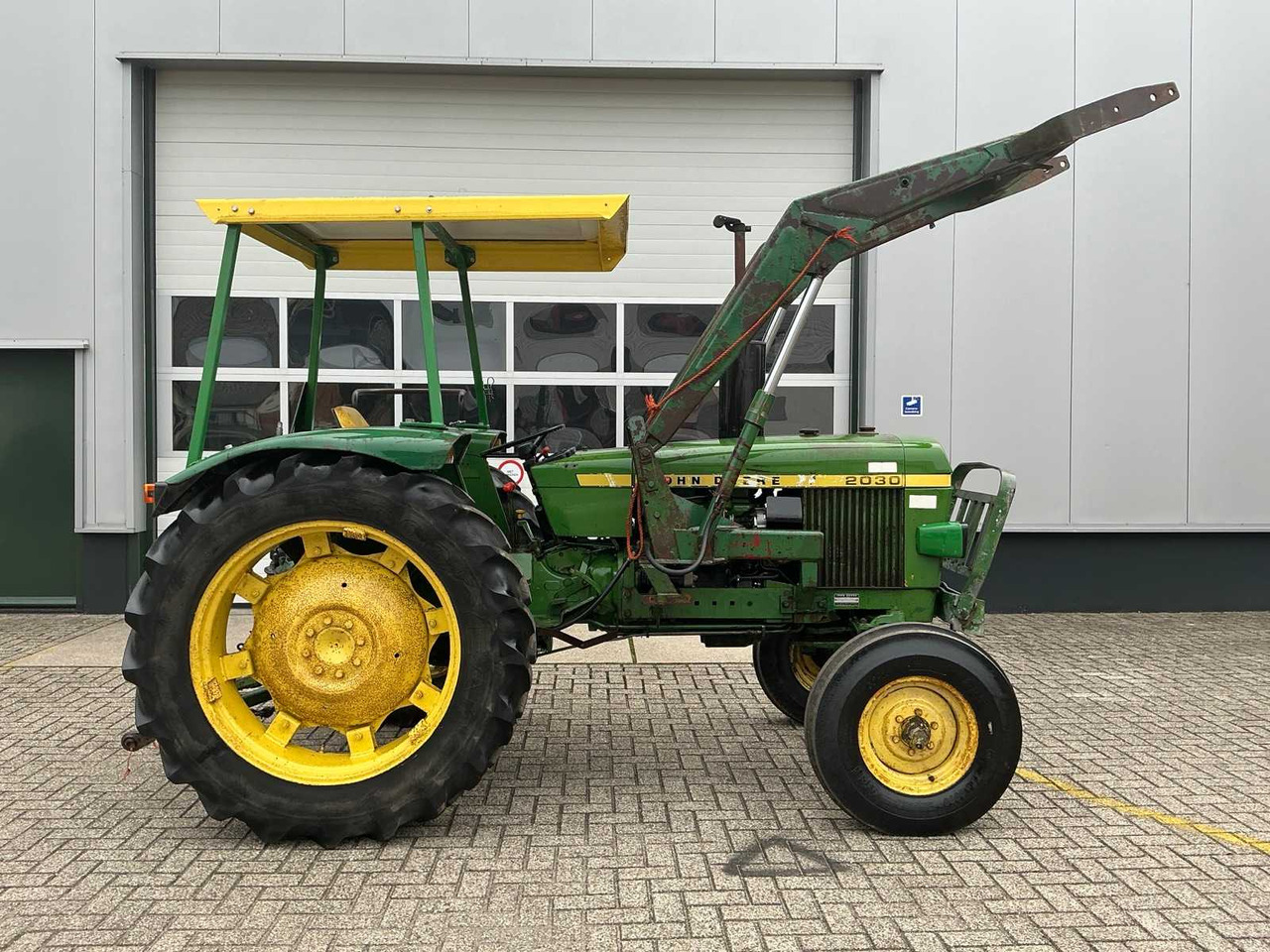 John Deere 2030 - Traktor: slika 5 John Deere 2030 - Traktor: slika 5