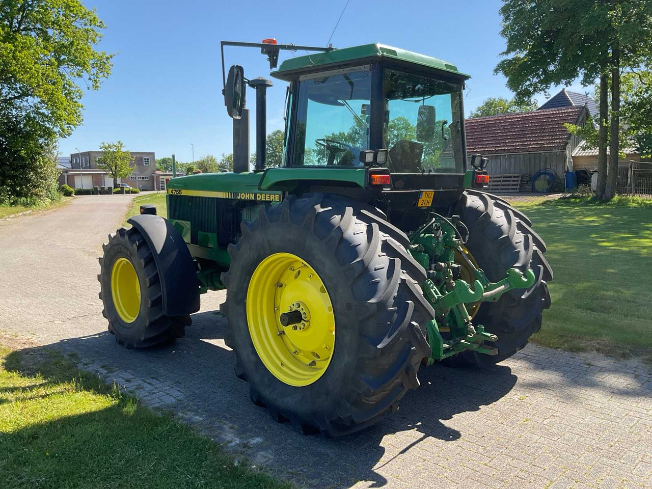 John Deere 4755 - Traktor: slika 4 John Deere 4755 - Traktor: slika 4