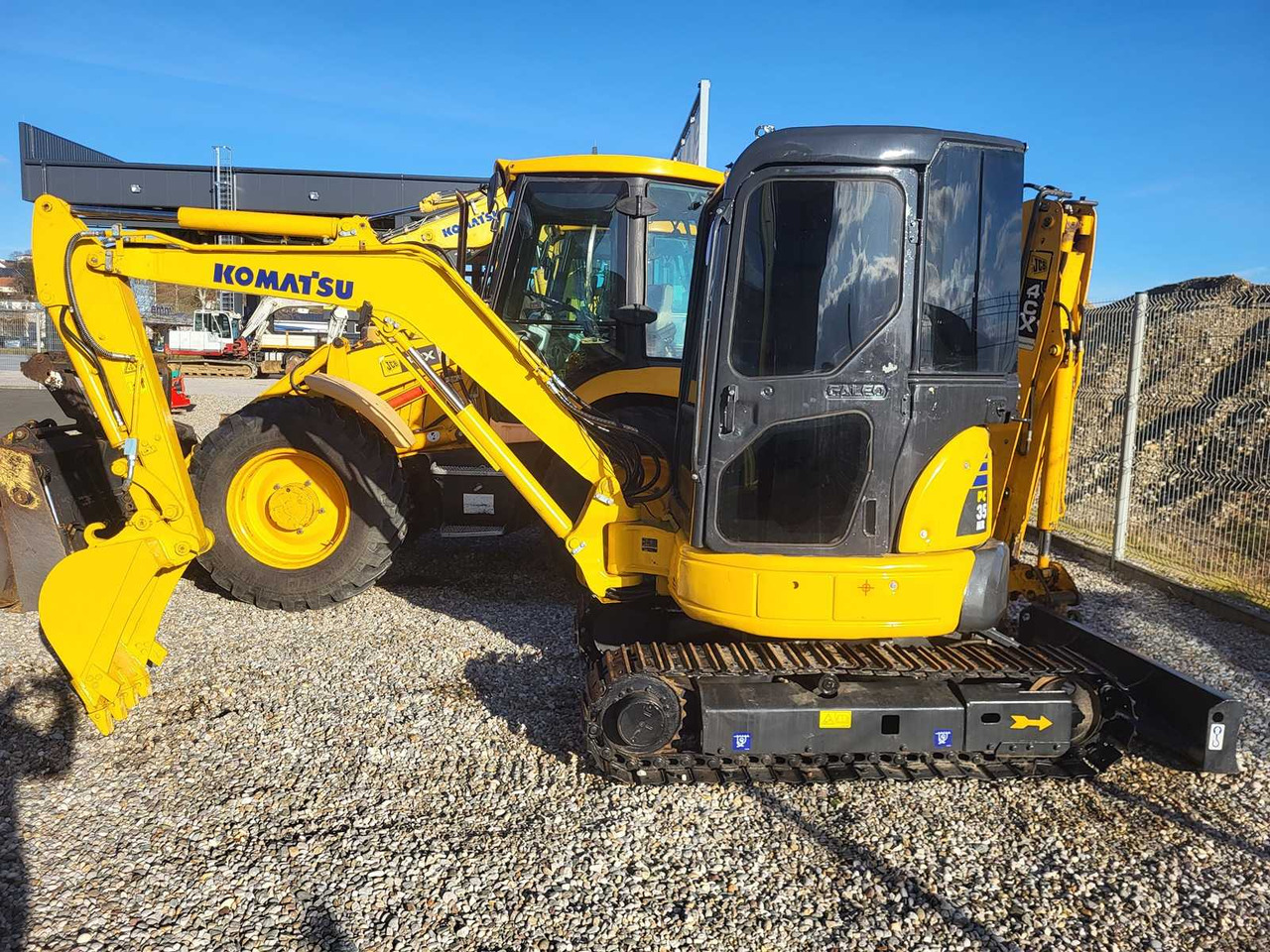 KOMATSU PC 35 - Mini bager: slika 4 KOMATSU PC 35 - Mini bager: slika 4