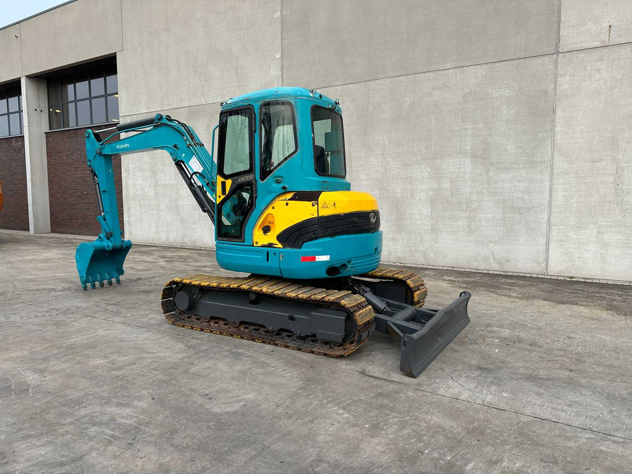 KUBOTA - U50-3 - MIDI EXCAVATOR - Bager: slika 5 KUBOTA - U50-3 - MIDI EXCAVATOR - Bager: slika 5