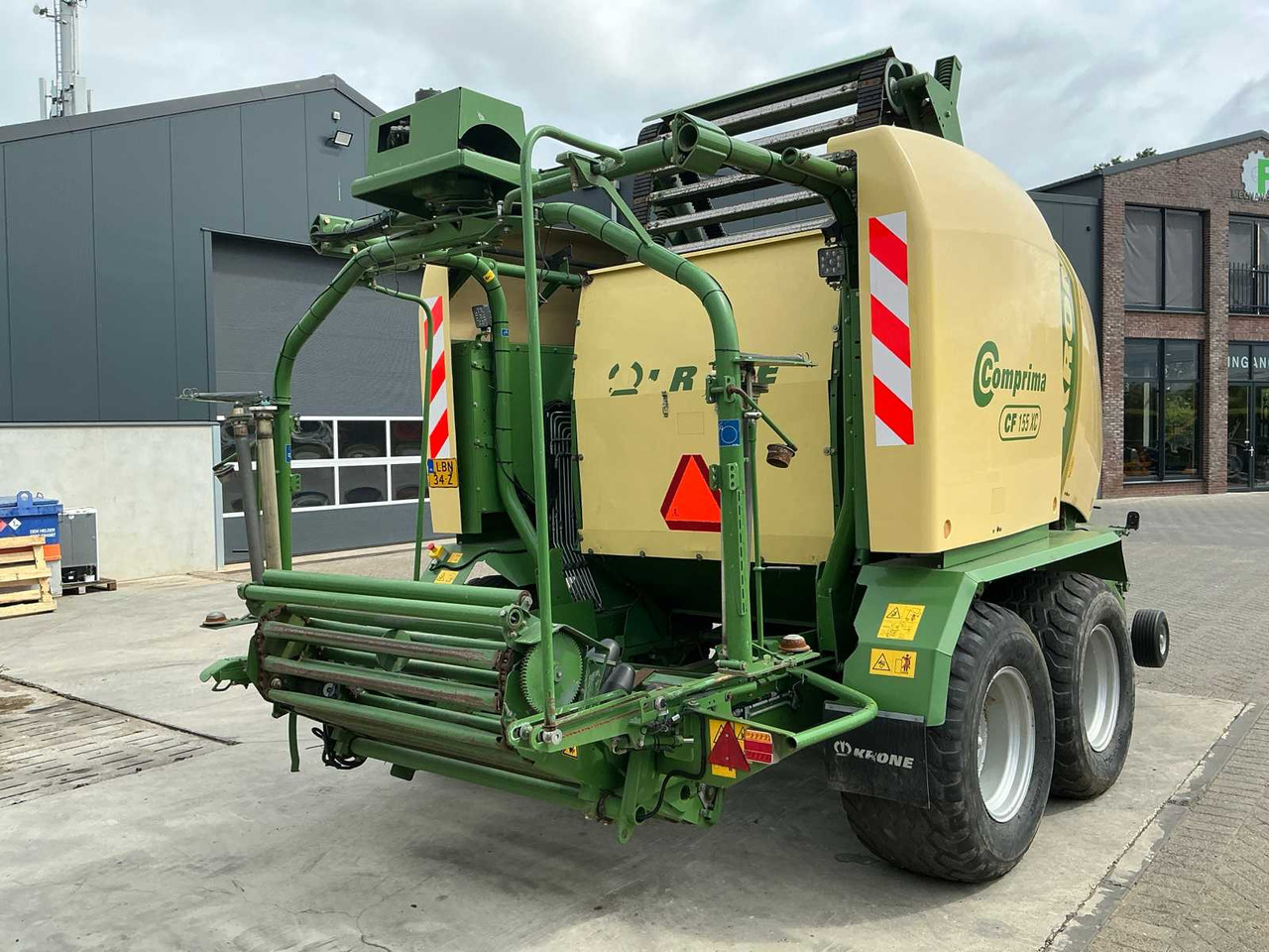 Krone Comprima CF 155 XC - Balirka za okrogle bale: slika 4 Krone Comprima CF 155 XC - Balirka za okrogle bale: slika 4