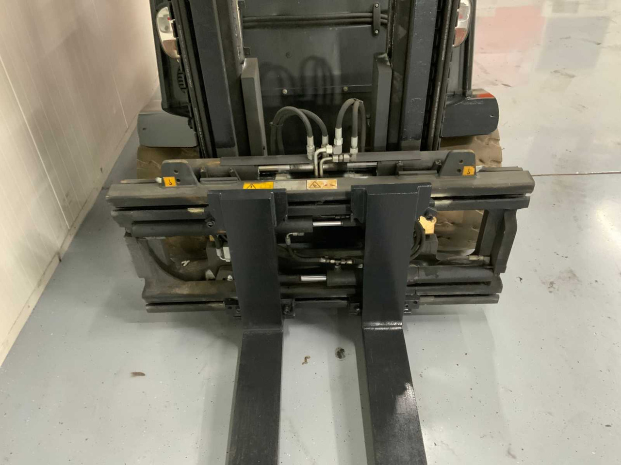 LINDE E50 - 4.1M DUPLEX, FORK POSITIONER, SIDE-SHIFT, LONG FORKS - FORKLIFT - Viličar: slika 4 LINDE E50 - 4.1M DUPLEX, FORK POSITIONER, SIDE-SHIFT, LONG FORKS - FORKLIFT - Viličar: slika 4