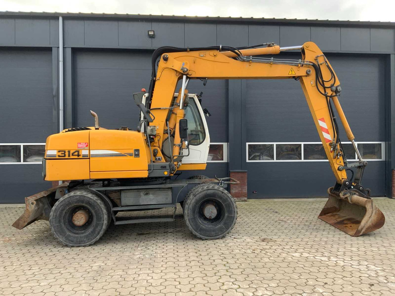 Liebherr A314 Litronic - Bager na kolesih: slika 4 Liebherr A314 Litronic - Bager na kolesih: slika 4