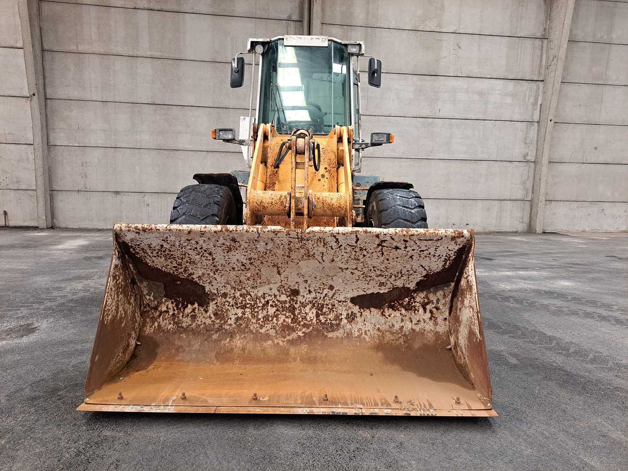 Liebherr L514 - Kolesni nakladalec: slika 2 Liebherr L514 - Kolesni nakladalec: slika 2
