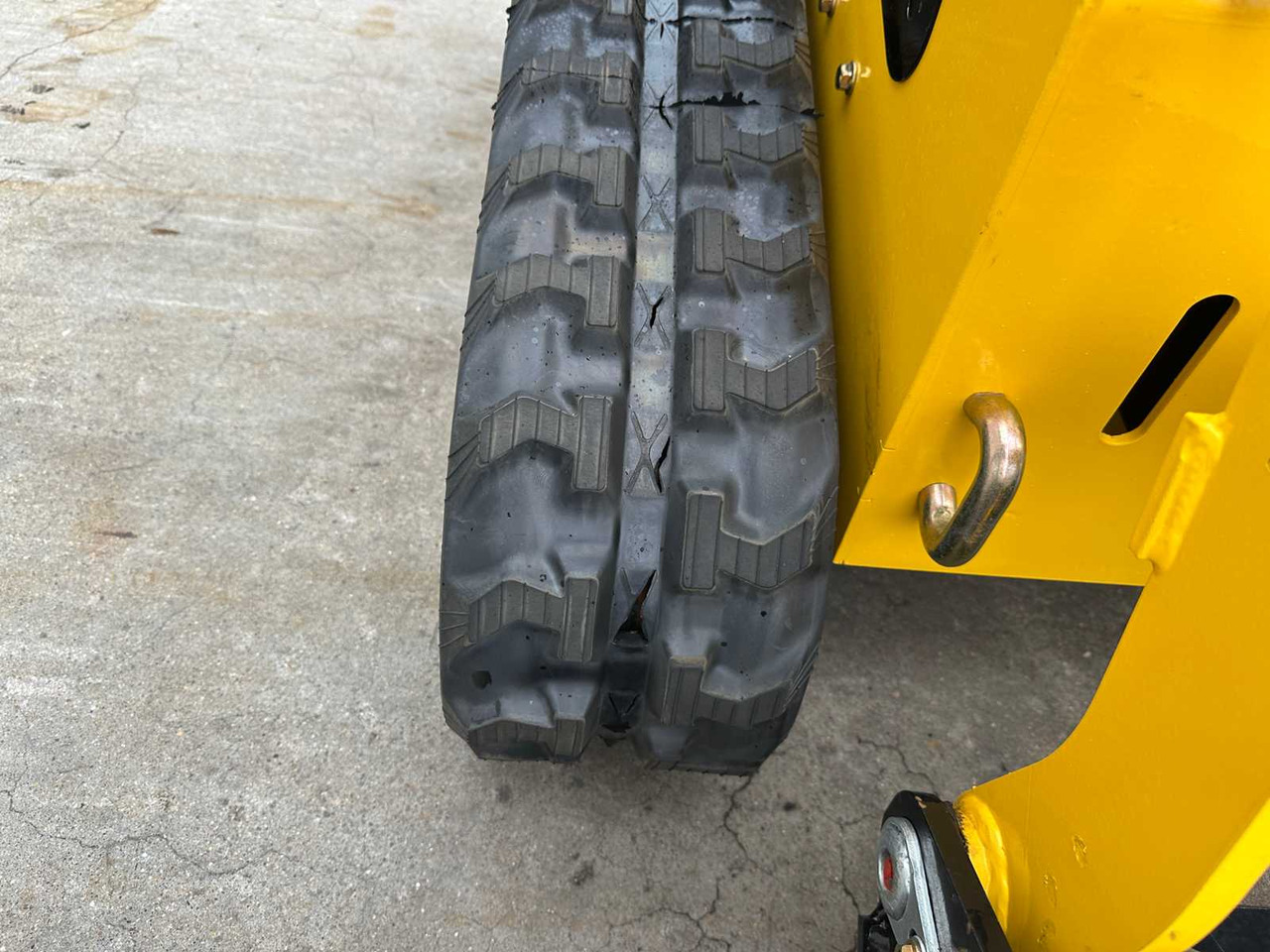 Kompaktni nakladalnik na gosenicah MACHPRO - 2025 - MP-S300 - SKID STEER LOADER: slika 21