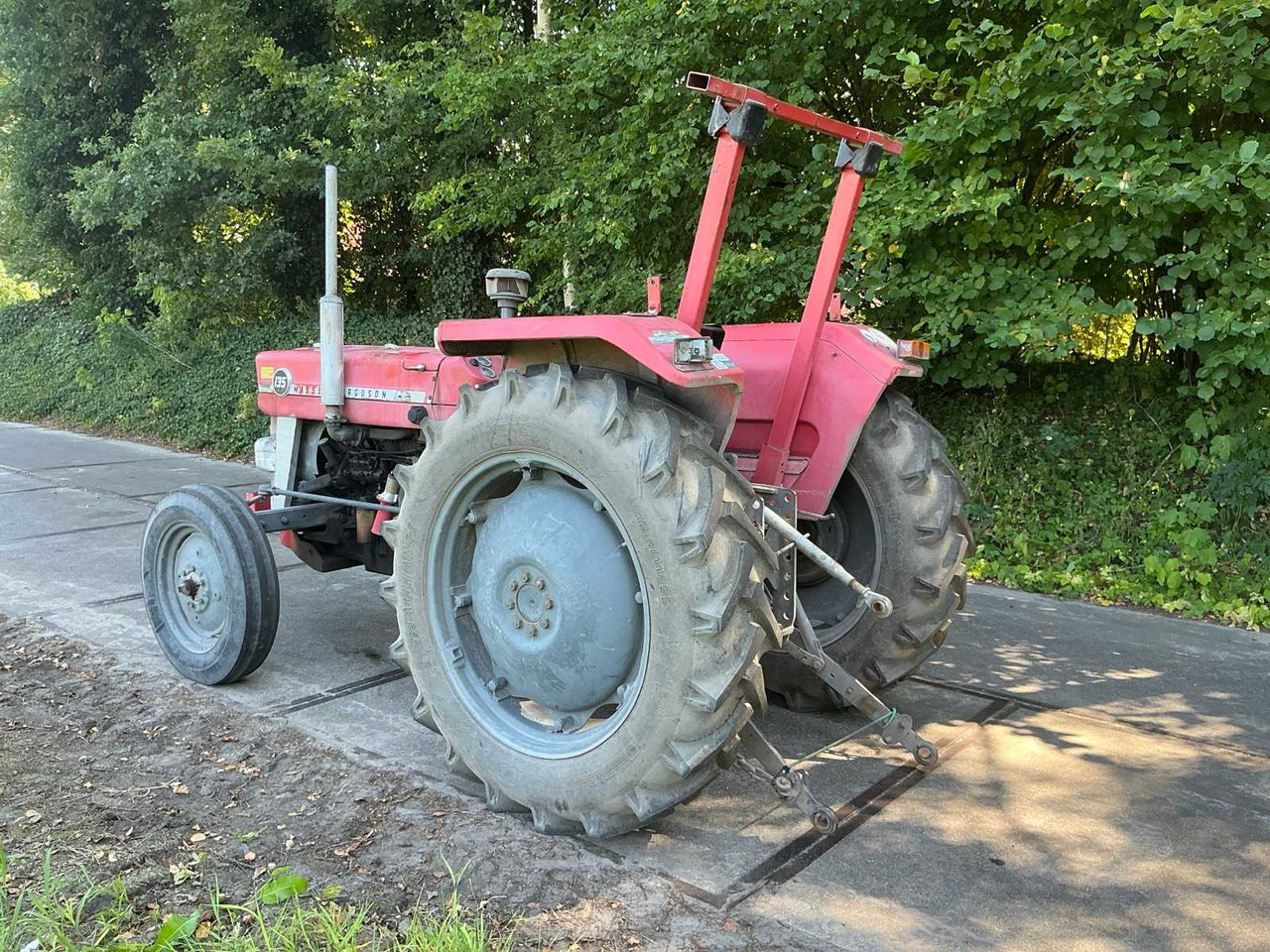 Massey Ferguson 135 - Traktor: slika 5 Massey Ferguson 135 - Traktor: slika 5