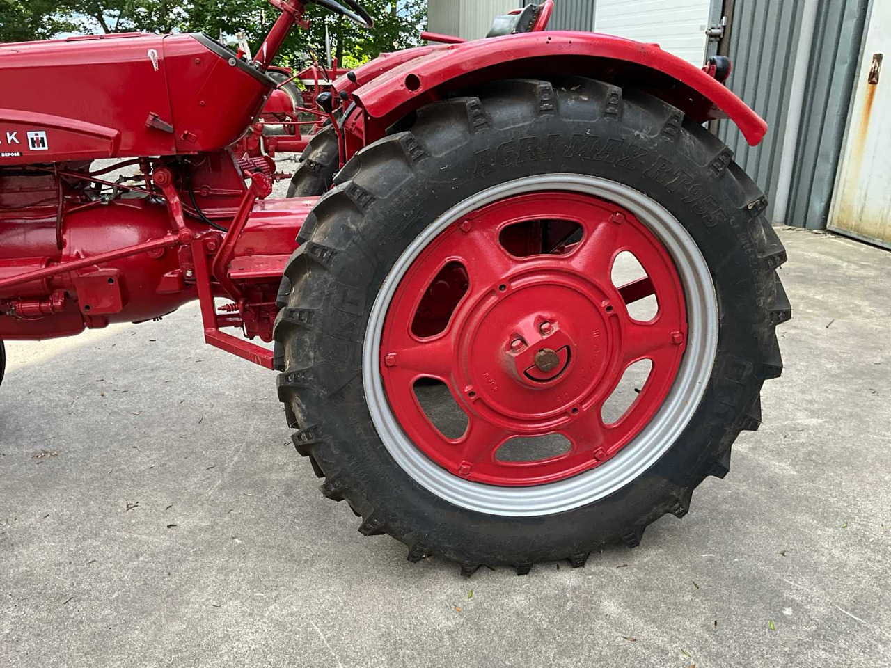 Mc cormick Farmall F-265 U - Traktor: slika 5 Mc cormick Farmall F-265 U - Traktor: slika 5