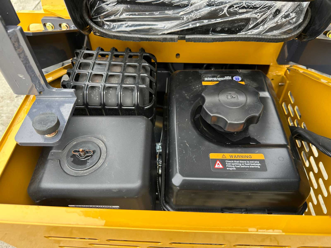 Kompaktni nakladalnik na gosenicah NEWRICK - 2025 - SI360 - SKID STEER LOADER: slika 16