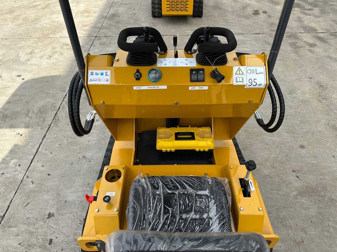 Kompaktni nakladalnik na gosenicah NEWRICK - 2025 - SI360 - SKID STEER LOADER: slika 18