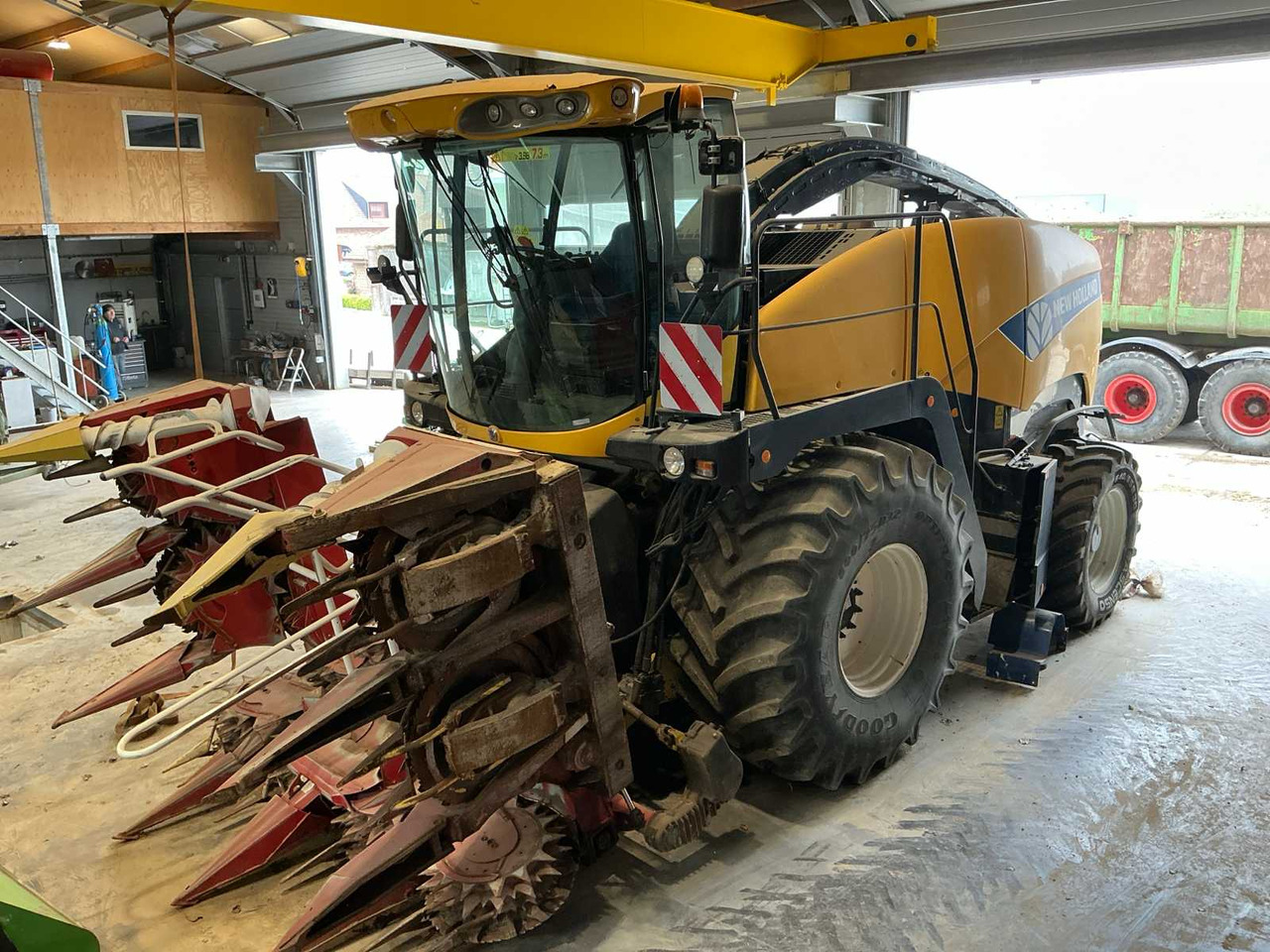 New Holland FR9060 - Kombajn za krmo: slika 1 New Holland FR9060 - Kombajn za krmo: slika 1