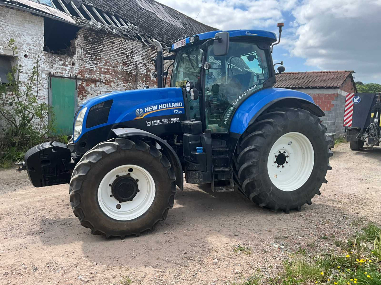 New Holland T7.185 - Traktor: slika 2 New Holland T7.185 - Traktor: slika 2