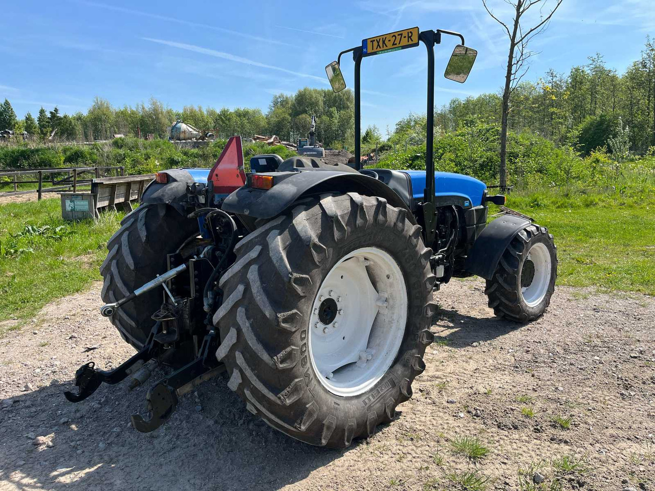 New Holland TN95F - Traktor: slika 4 New Holland TN95F - Traktor: slika 4