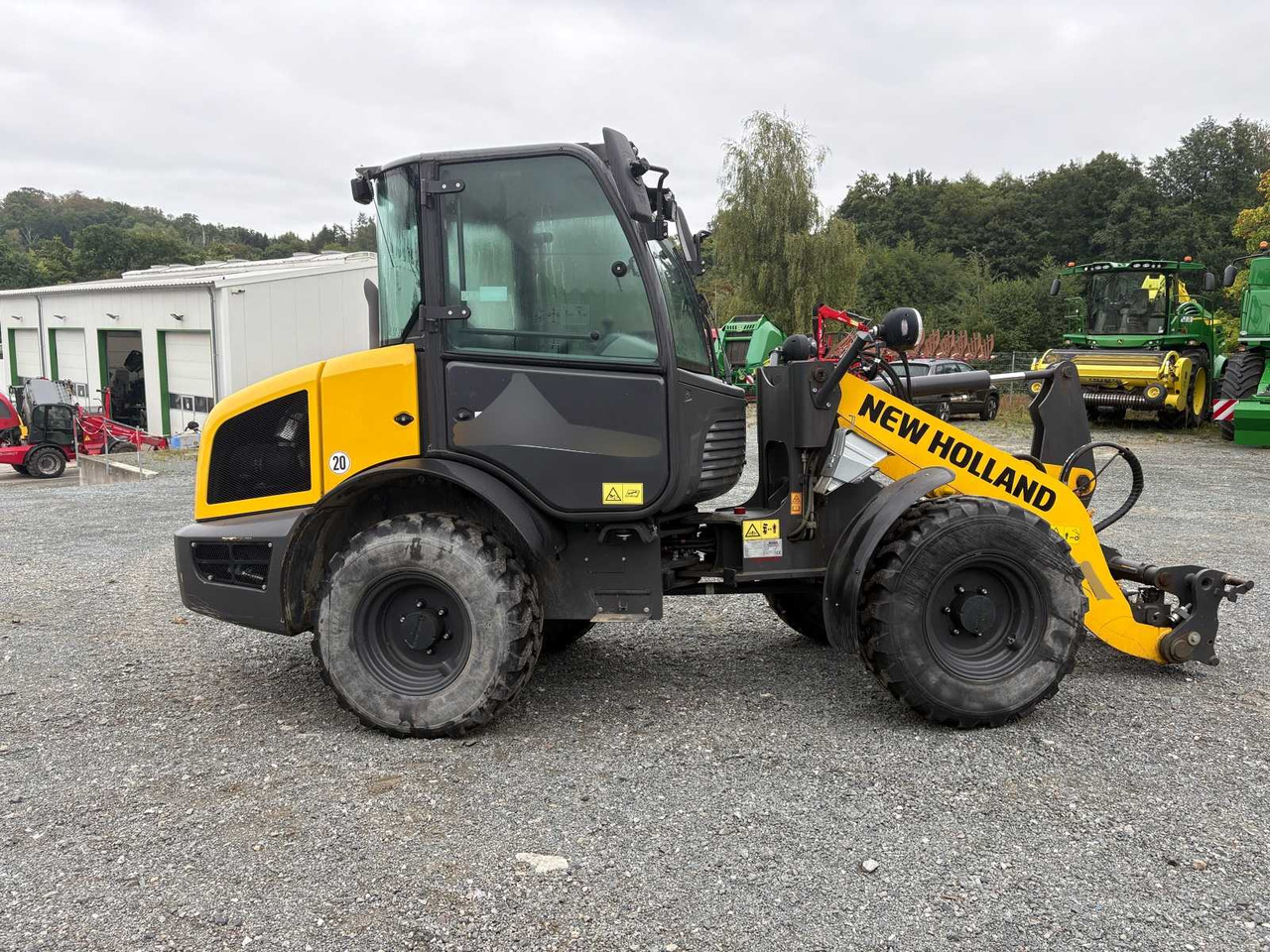 New Holland W50C - Kolesni nakladalec: slika 4 New Holland W50C - Kolesni nakladalec: slika 4