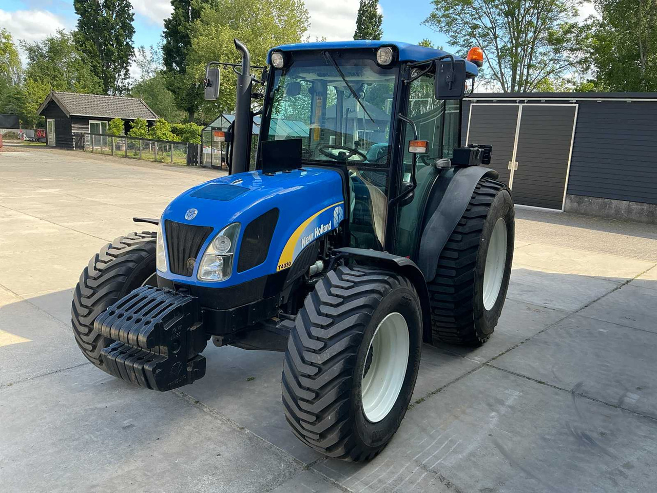 New holland T4030 - Traktor: slika 1 New holland T4030 - Traktor: slika 1