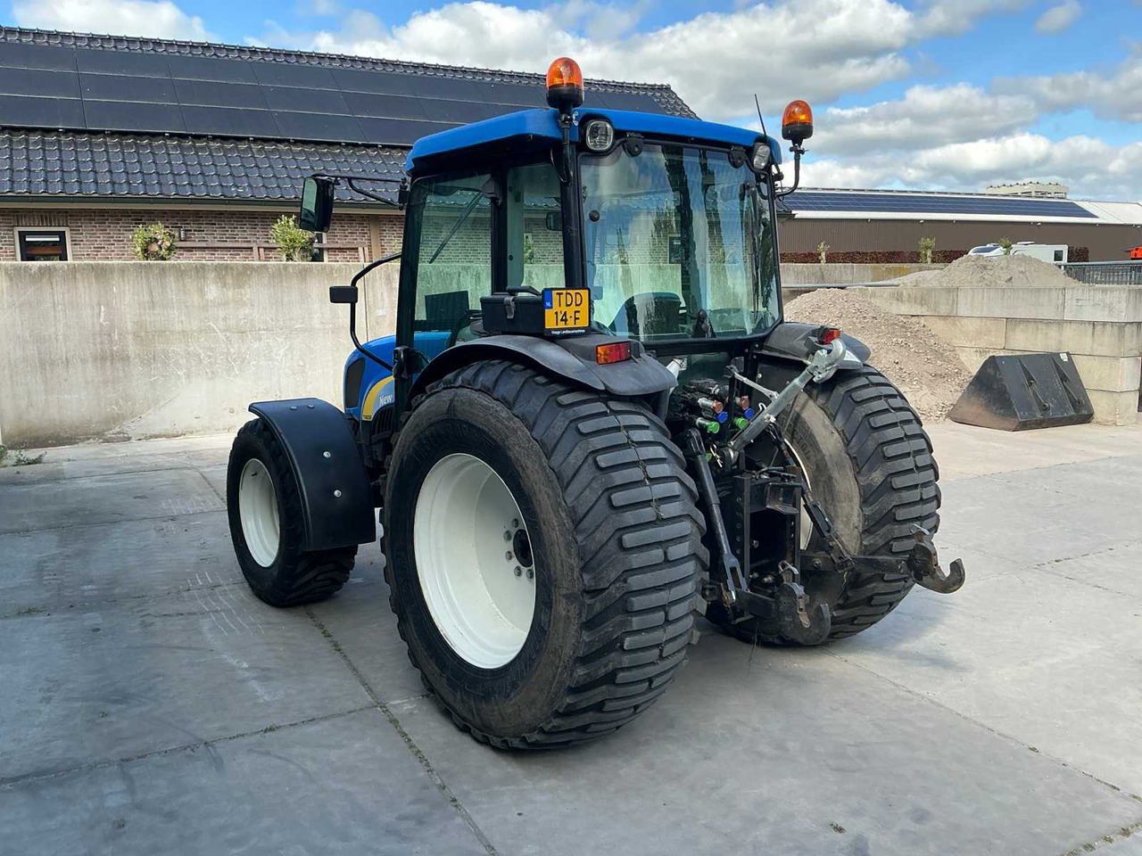 New holland T4030 - Traktor: slika 3 New holland T4030 - Traktor: slika 3