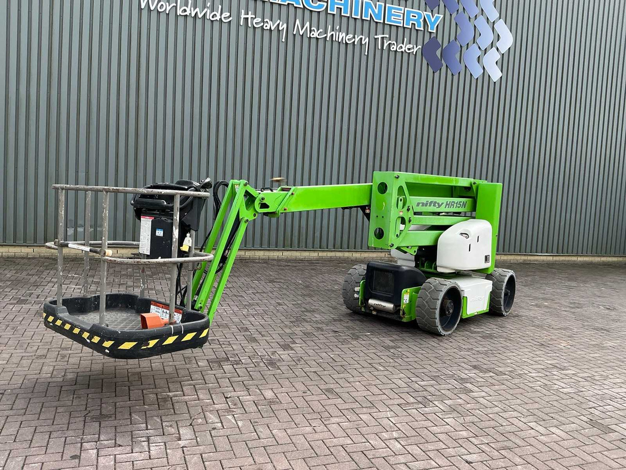 Nifty HR15N Hybrid MK3 - Dvižna ploščad: slika 2 Nifty HR15N Hybrid MK3 - Dvižna ploščad: slika 2