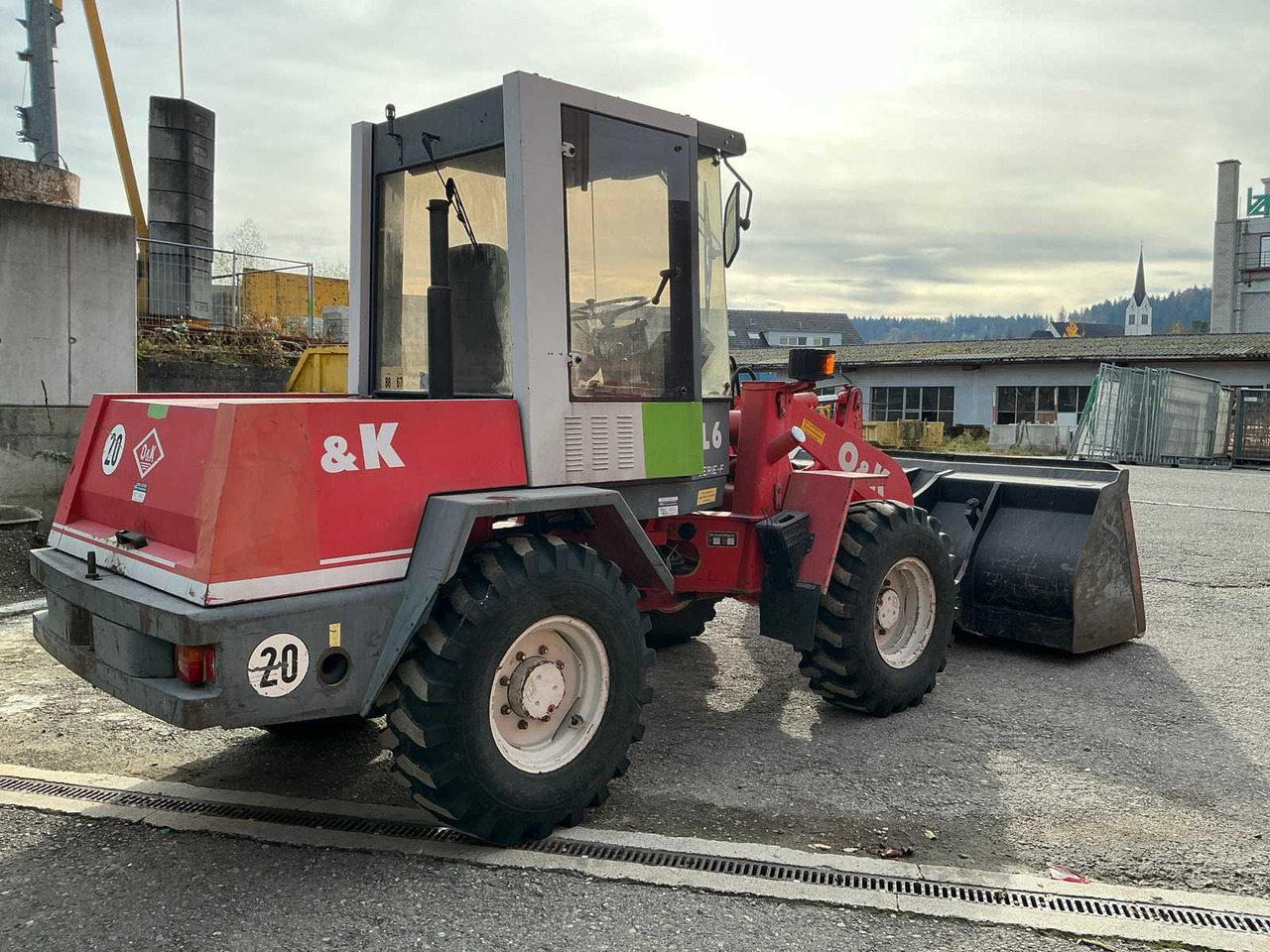 O&K 1995 O&K L6-4 WHEEL LOADER - Kolesni nakladalec: slika 3 O&K 1995 O&K L6-4 WHEEL LOADER - Kolesni nakladalec: slika 3