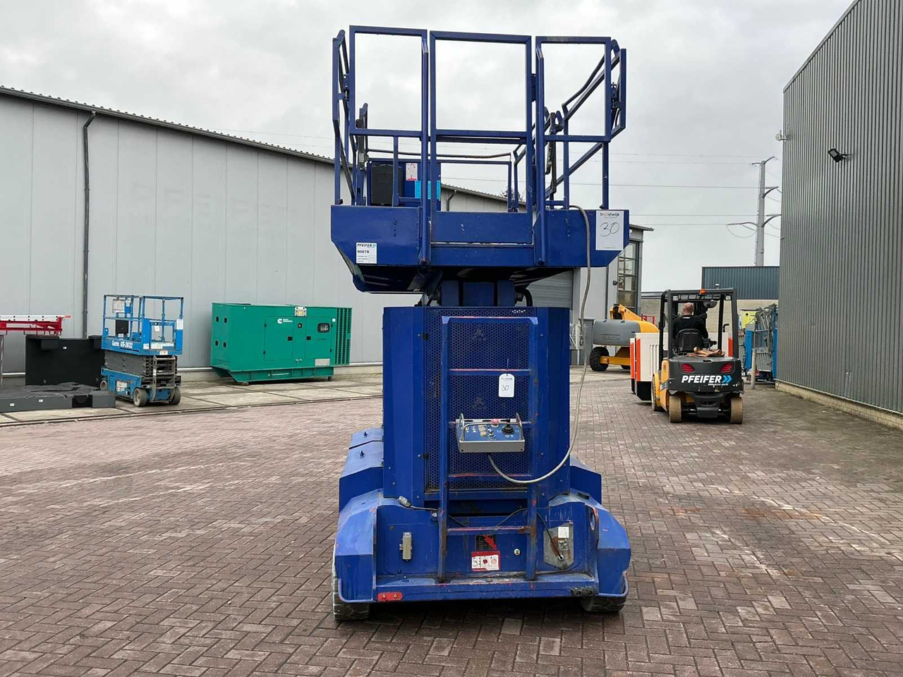 PB S171-16E - Dvižna ploščad: slika 4 PB S171-16E - Dvižna ploščad: slika 4