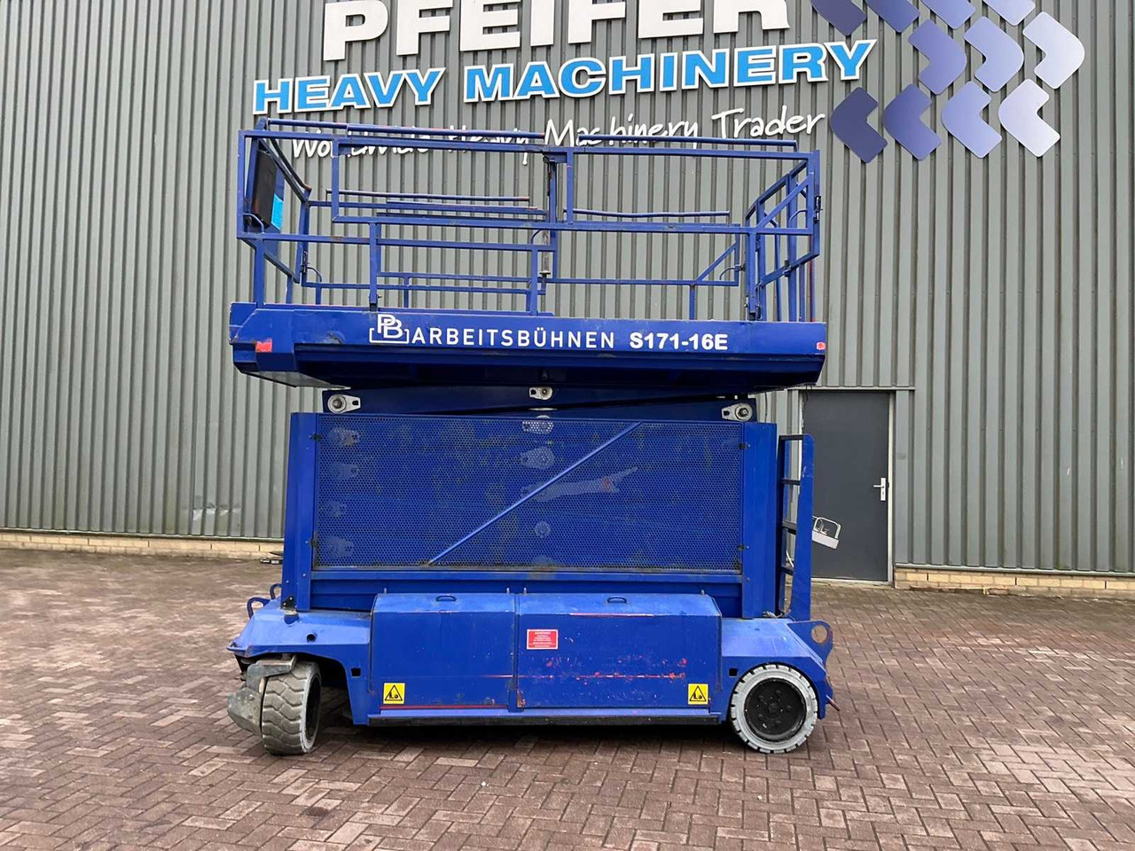 PB S171-16E - Dvižna ploščad: slika 2 PB S171-16E - Dvižna ploščad: slika 2