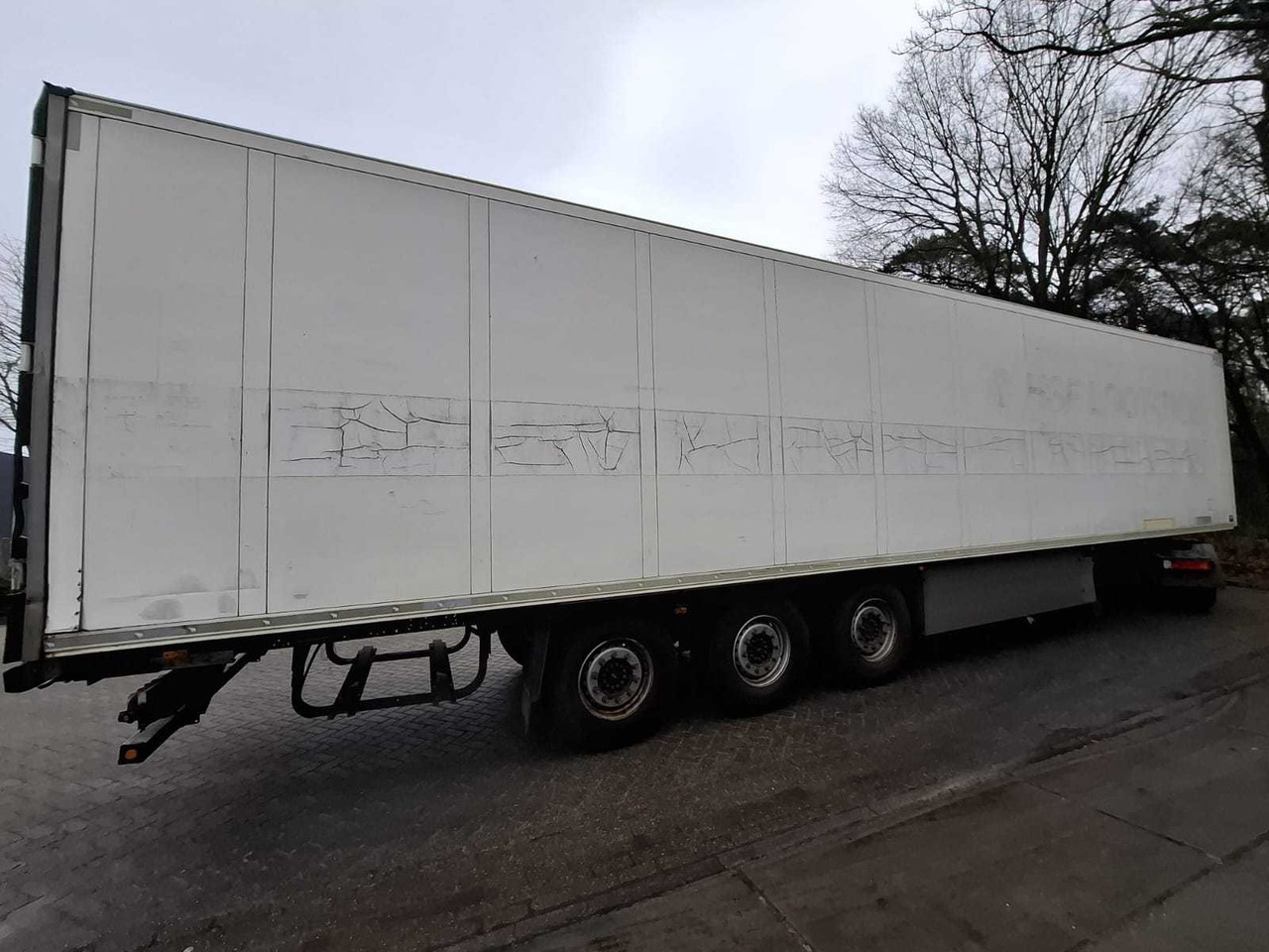 2015 SCHMITZ CARGOBULL SCB*S3B SEMI-TRAILER / REFRIGERATED TRAILER - Polprikolica: slika 1 2015 SCHMITZ CARGOBULL SCB*S3B SEMI-TRAILER / REFRIGERATED TRAILER - Polprikolica: slika 1