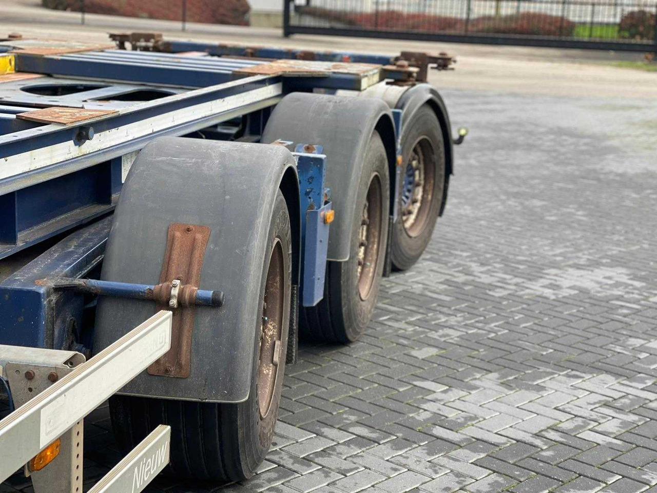 RENDERS - 2009 - ROC 16.27 CC - OK-68-XD - Polprikolica: slika 3 RENDERS - 2009 - ROC 16.27 CC - OK-68-XD - Polprikolica: slika 3